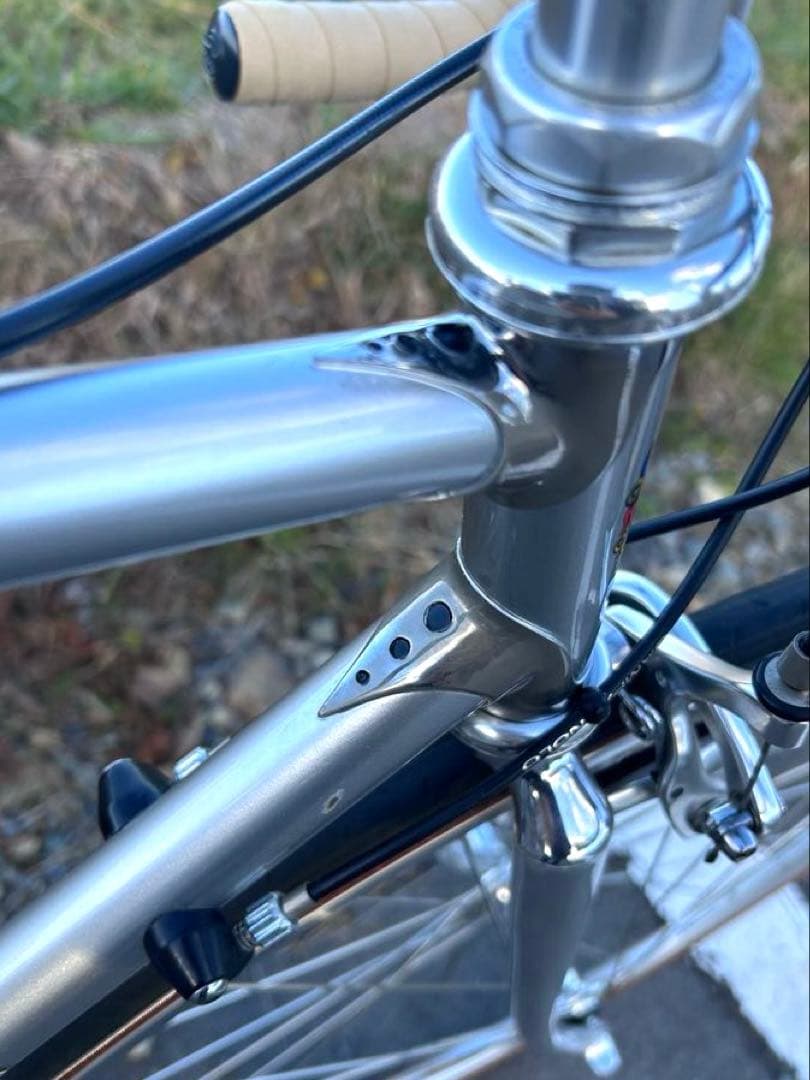チネリ スーパーコルサ \"フォーミュラ・チーノ\" 完成車 シルバー 530mm