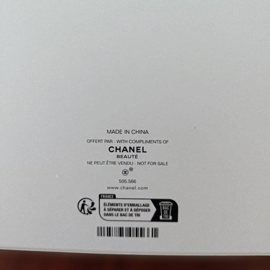 CHANEL ノベルティ　　パソコンケース