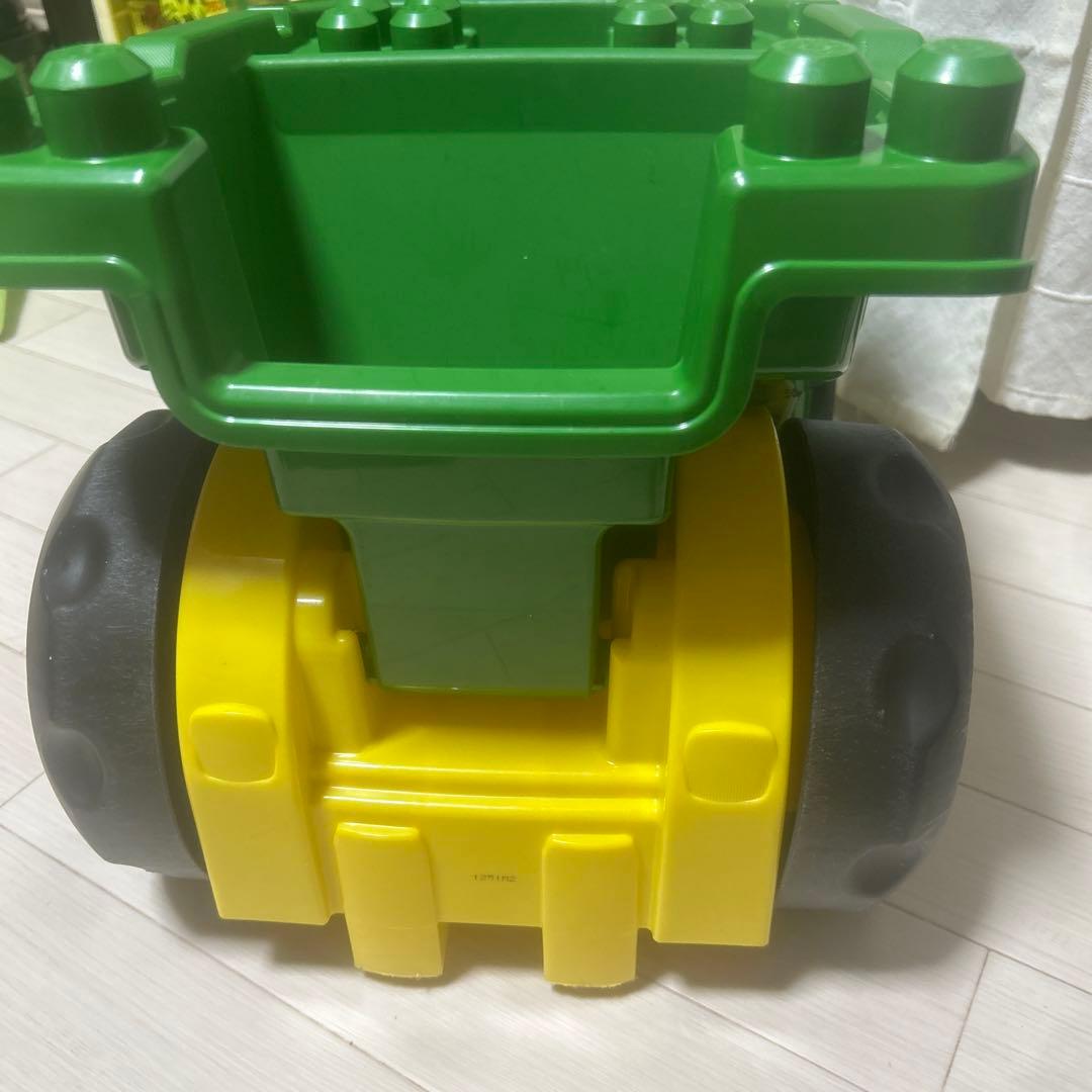 ジョンディア　john deere us製　ダンプカー　トラック　ミニカー