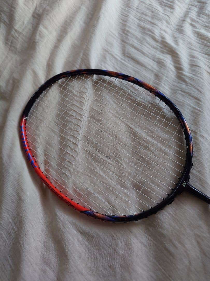 ラケット YONEX ASTROX 77 pro 3U4