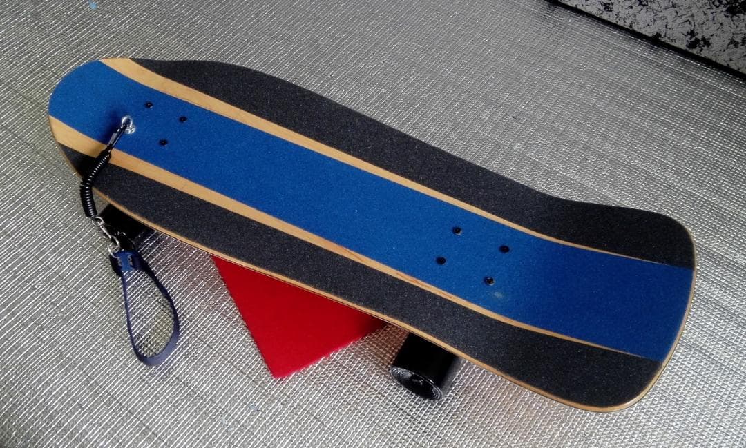 ＜送込＞前後カービングトラック搭載 ＯＬＤクルーザー３０''　オリジナルPAT付