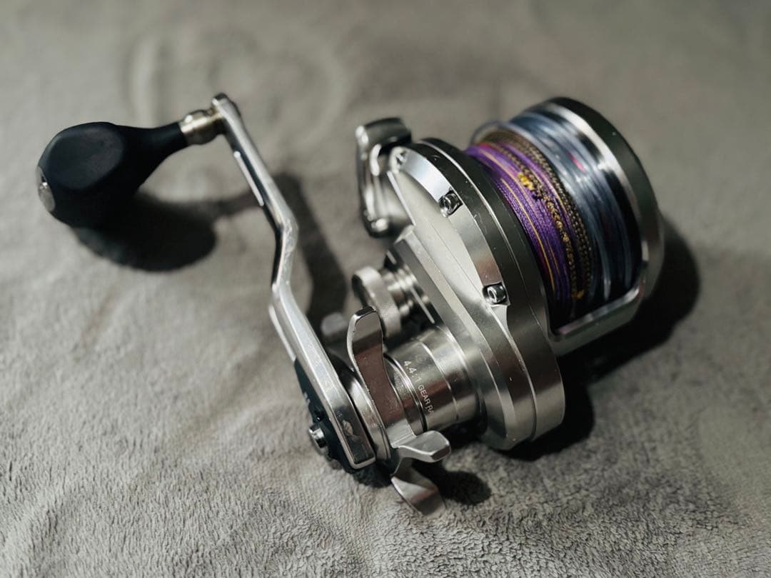 リール SHIMANO OCEA JIGGER 4000