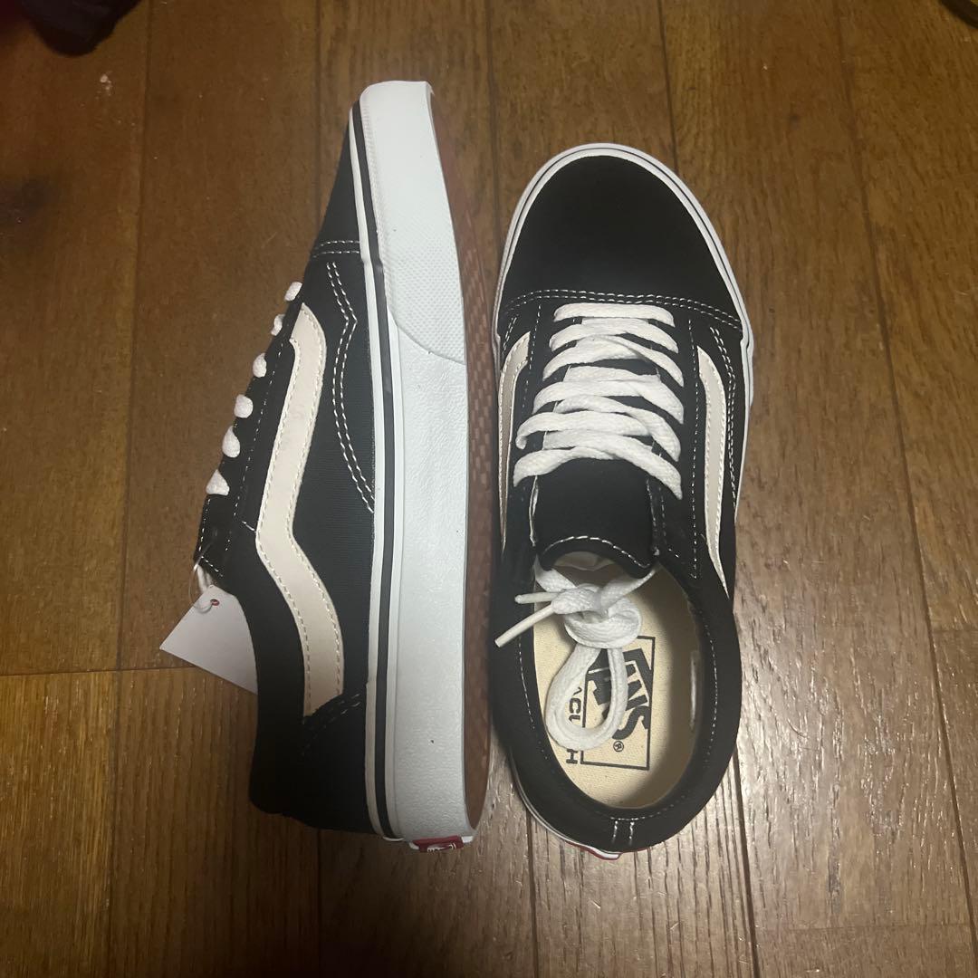 バンズ スニーカー新品 24.0