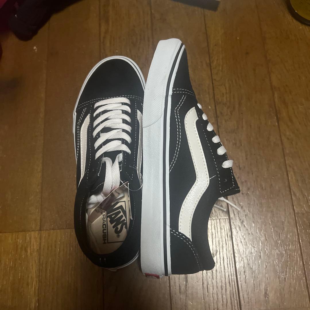 バンズ スニーカー新品 24.0