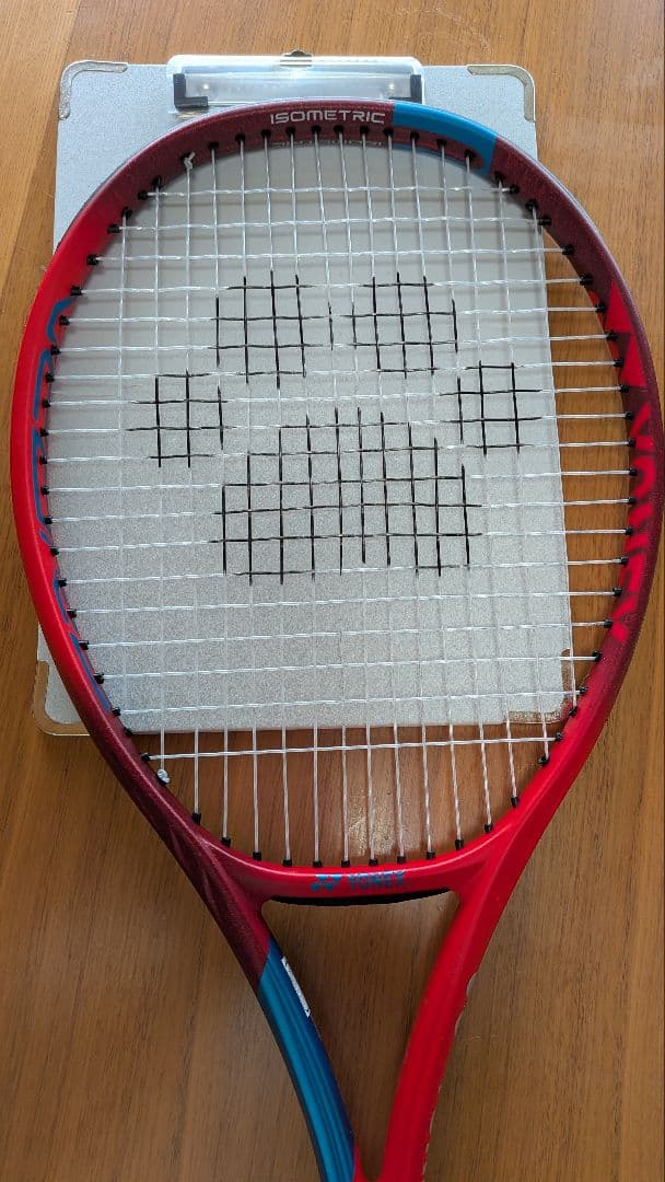 ヨネックス(YONEX)テニスラケット　Vコア100(2021年)