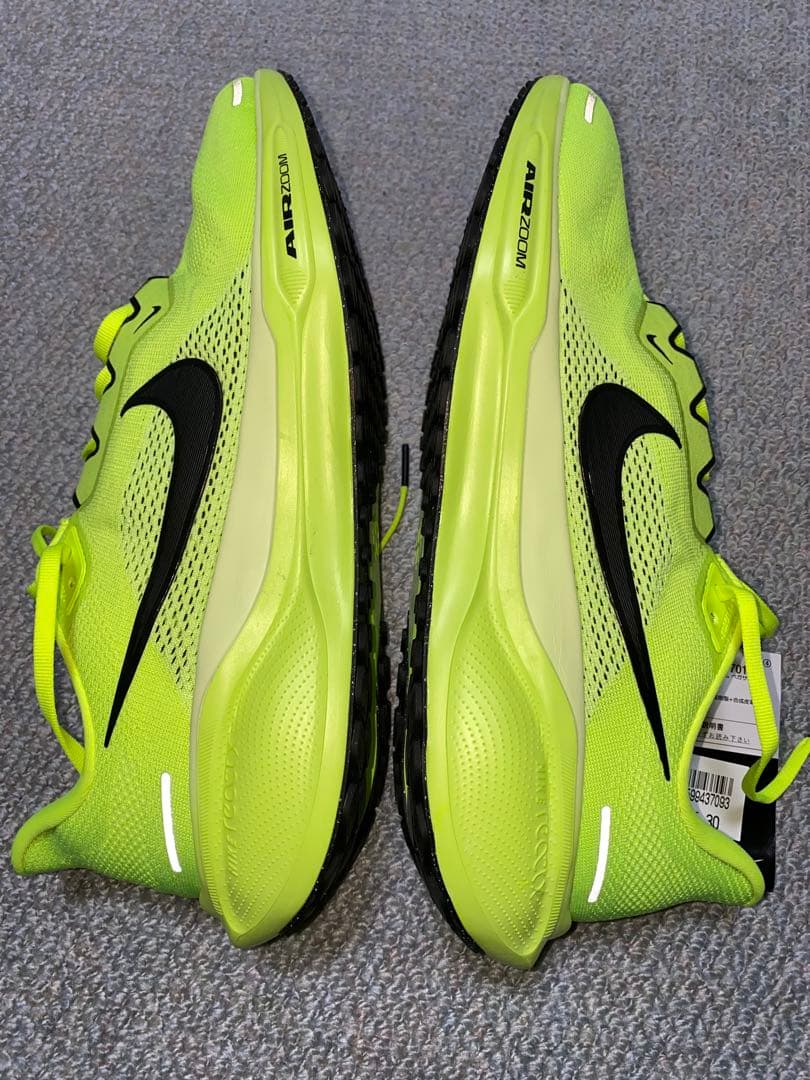 【新品&未使用】NIKE エアズーム ペガサス41 30.0cm（ボルトカラー）