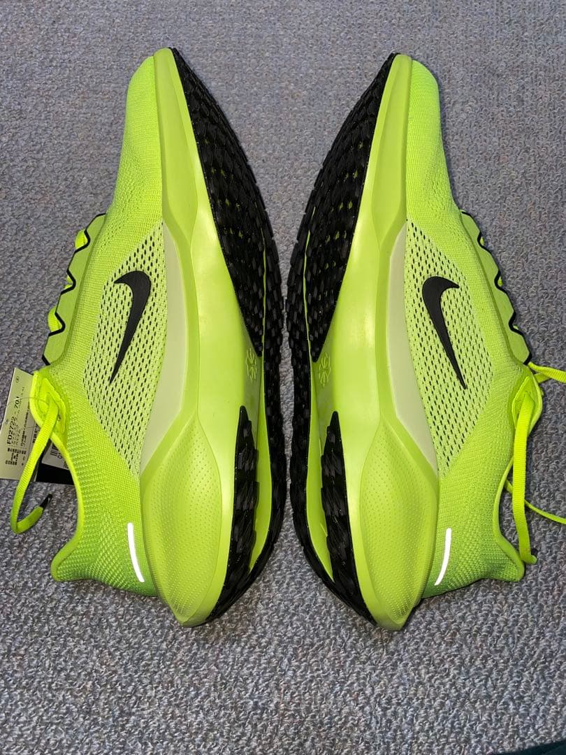 【新品&未使用】NIKE エアズーム ペガサス41 30.0cm（ボルトカラー）