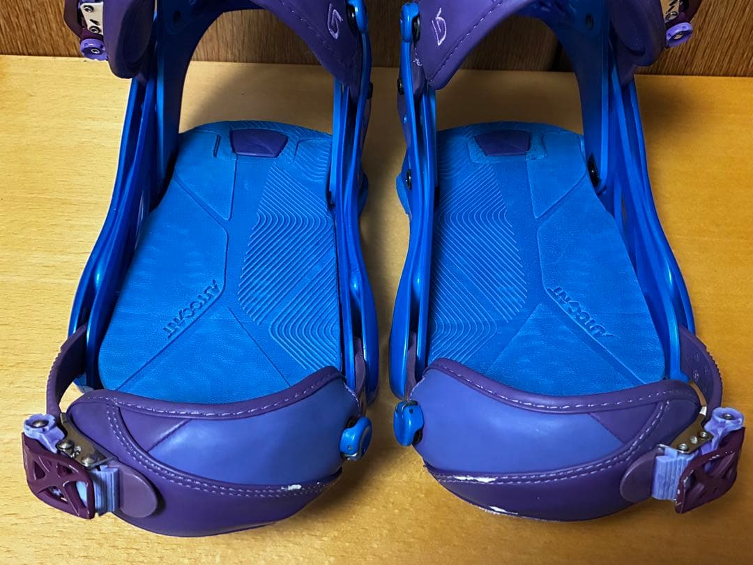 バートンBURTONバインディング【エスカペイド（レディースM）】青×紫