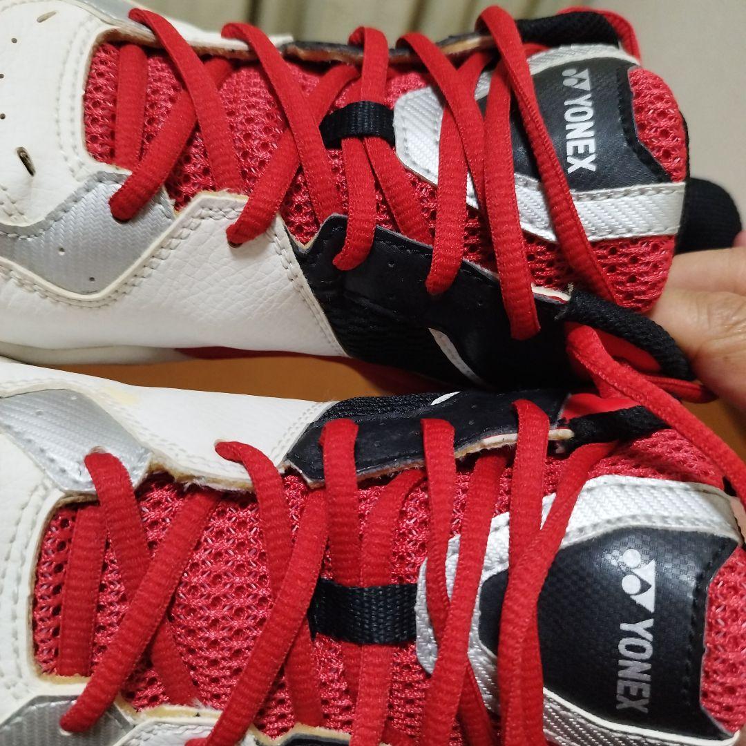 YONEX　パワークッション810MID　28cm 画像確認