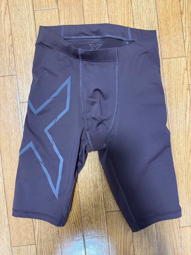 【美品】2XU ハーフタイツ Mサイズ