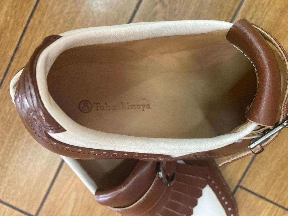 中古！貴重！超高級ゴルフシューズ　茶×白　高島屋Ｔａｋａｓｈｉｍａｙａ25.0