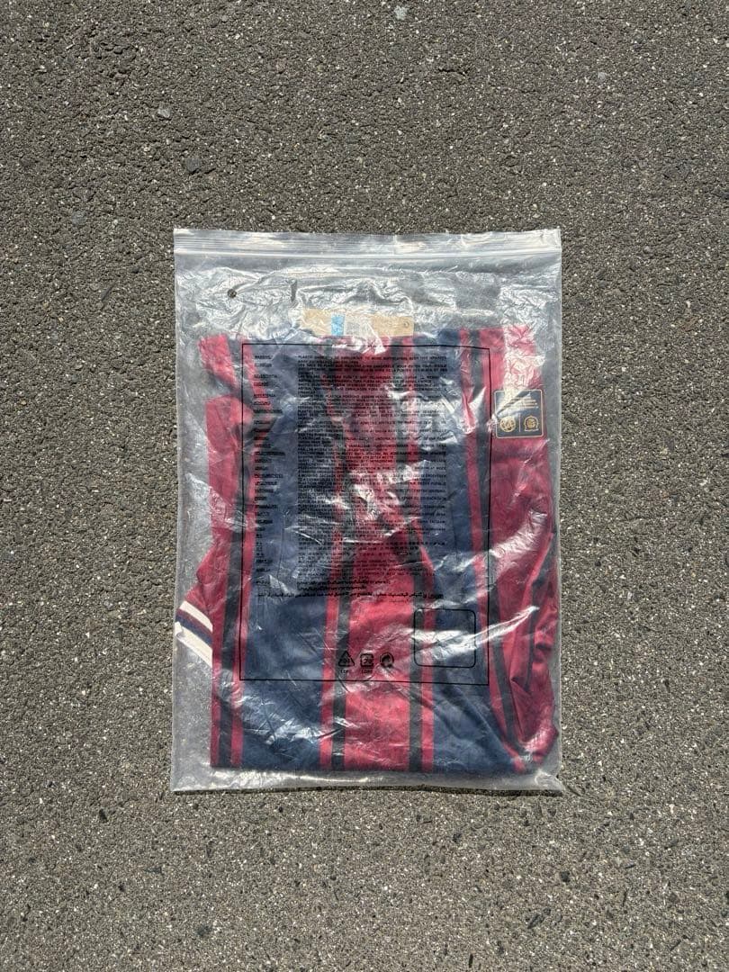 【新品タグ付き】FCバルセロナ125周年記念ユニフォームクライフ限定正規品