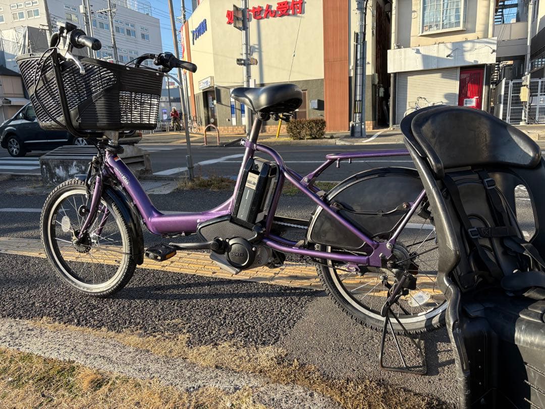 中古20㌅YAMAHA電動アシスト自転車　8.9Ah 大阪　028