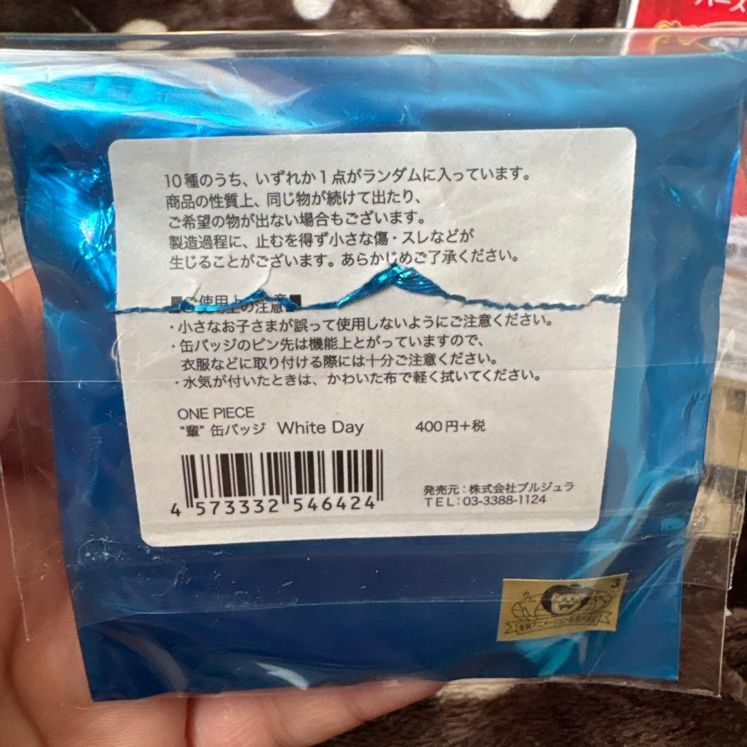 ONE PIECE エース　缶バッジ