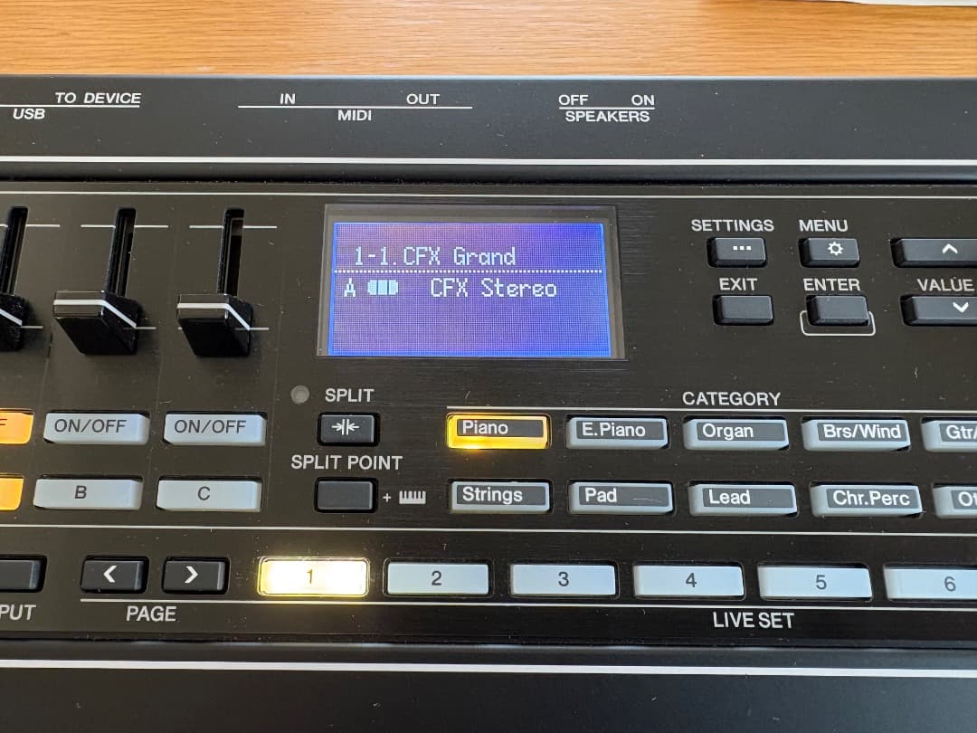 YAMAHA CK61 ステージキーボード