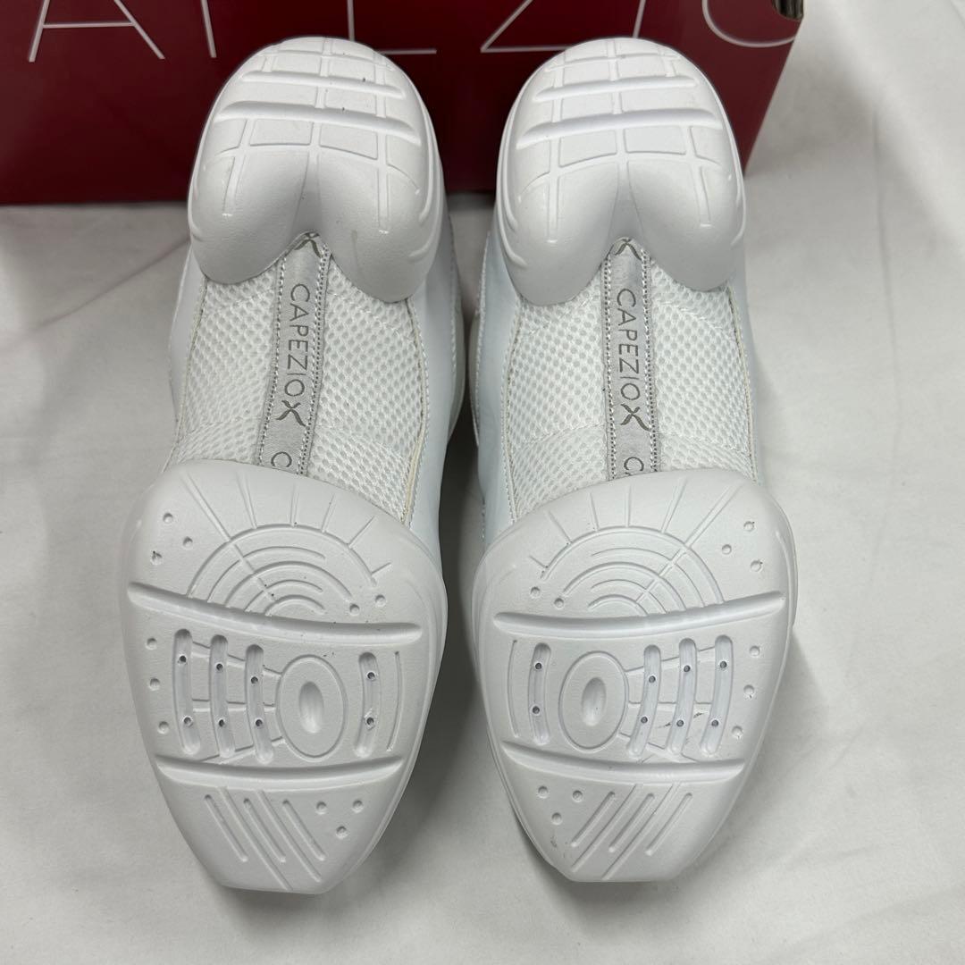 CAPEZIO　カペジオ　ダンススニーカー　DS11　24cm
