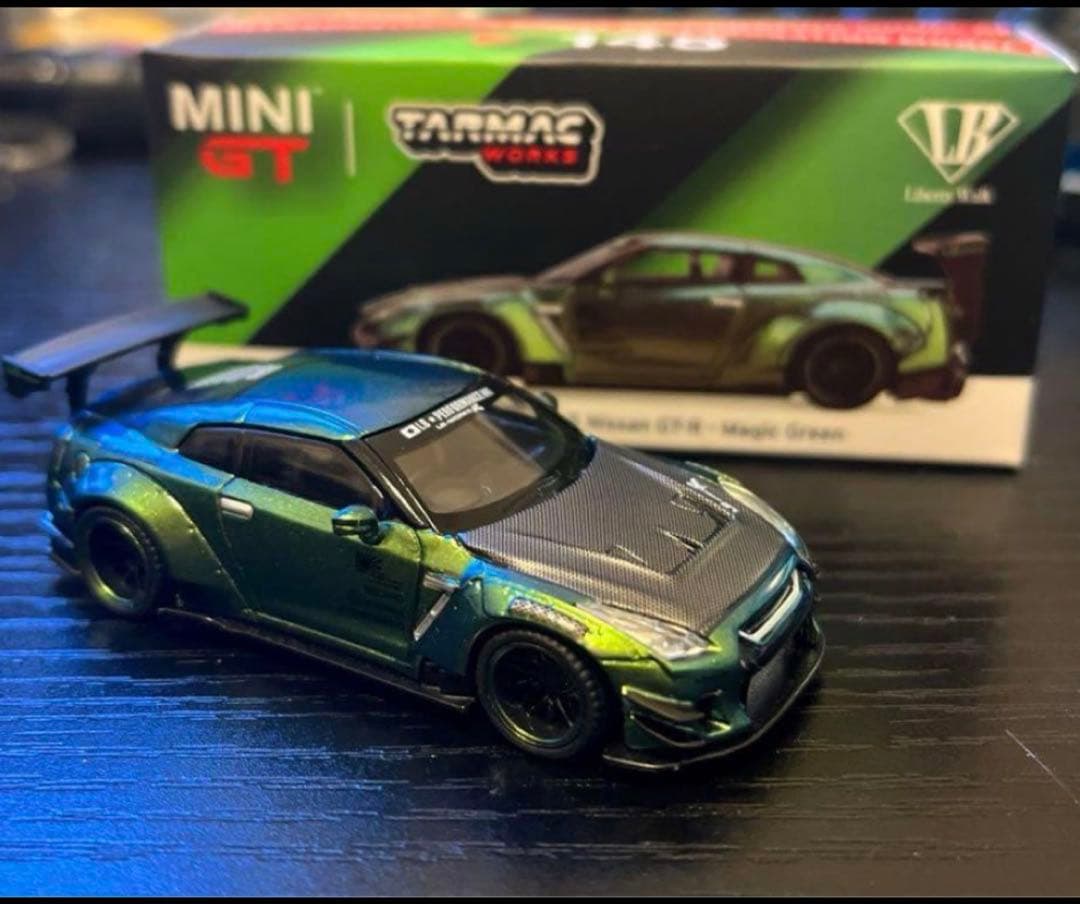 ラスト1台★MINI GT Nissan GT-R35ターマック★匿名メルカリ便