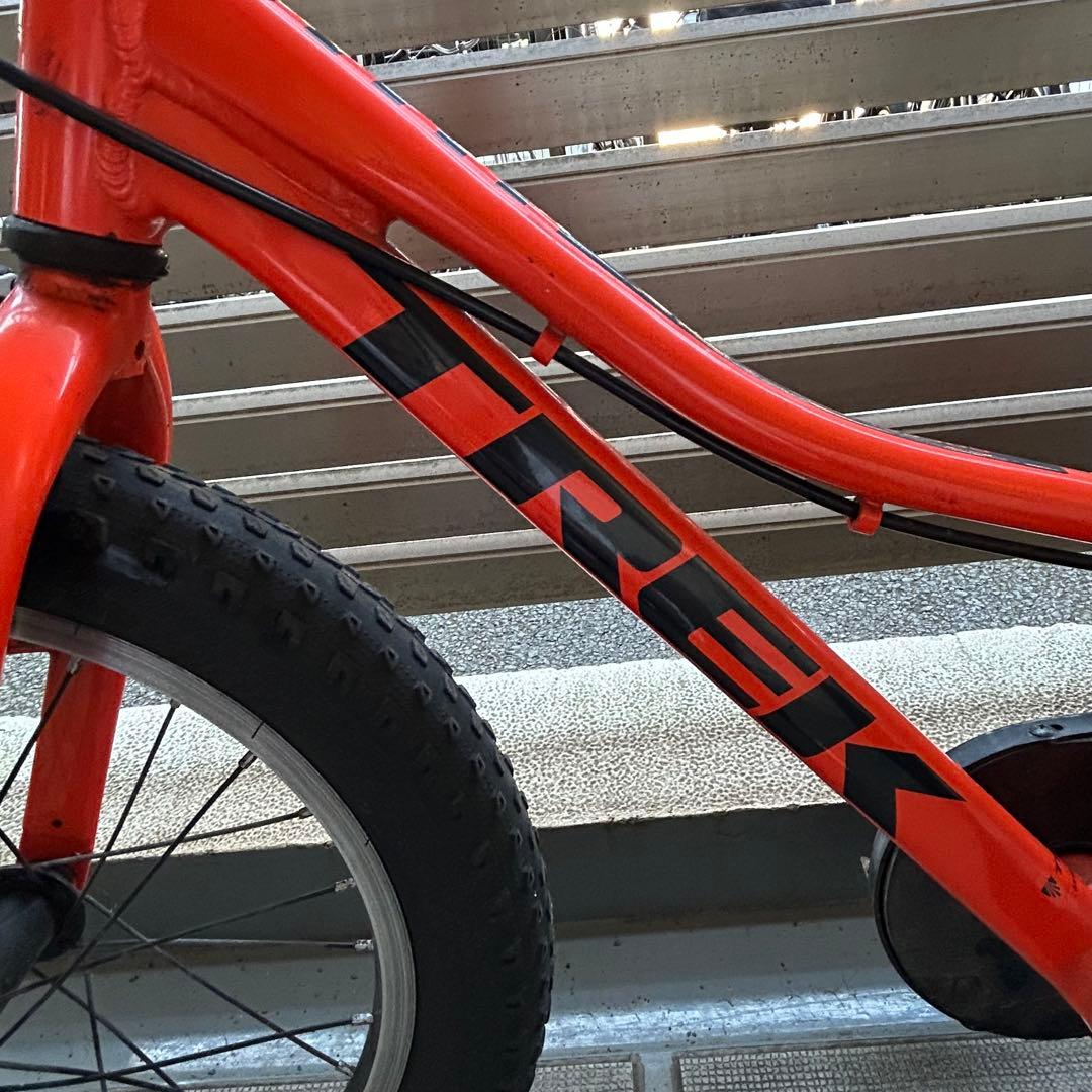 トレック　補助輪付き　子供用自転車　TREK PRECALIBER 16