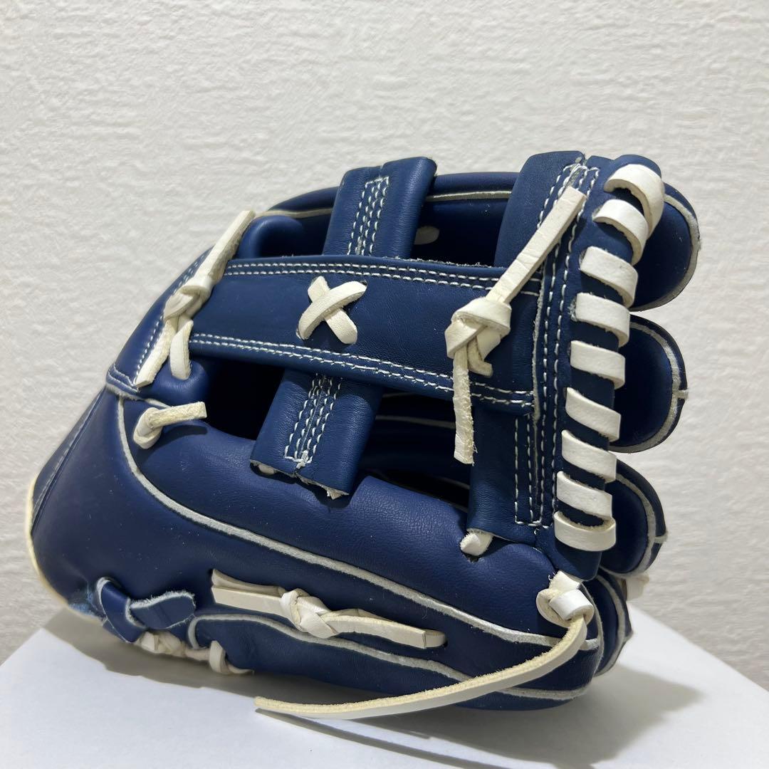 【新品/即購入不可】横浜DeNAベイスターズ ファンクラブ限定グローブ