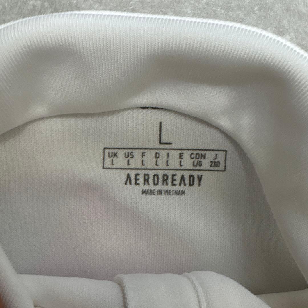 adidasレアル・マドリード 2025/26ホーム トレーニングウェア