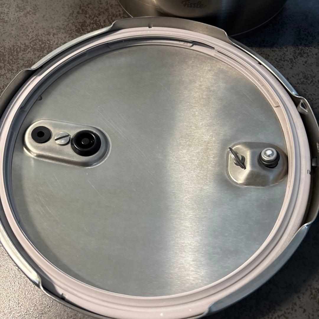 フィスラー(Fissler)圧力鍋ビタクイックプレミアム スキレット2.5L