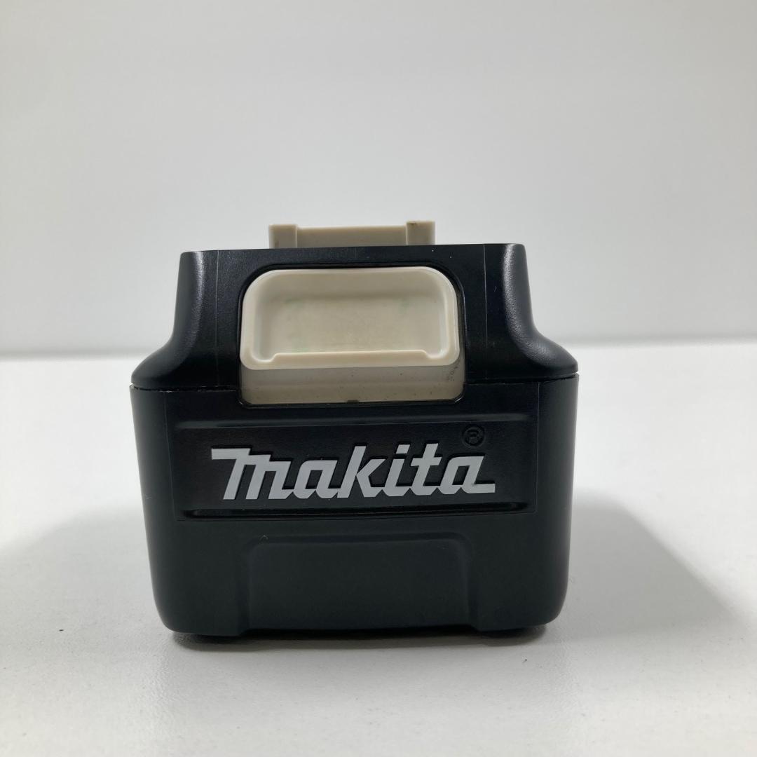 Makita マキタ　充電式ランタン付ラジオ　MR053　動作確認済み