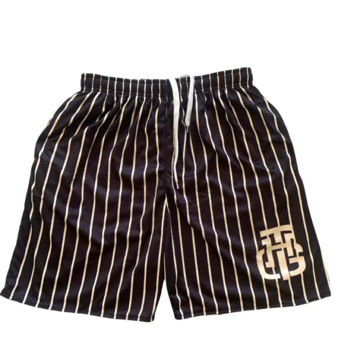 The hoop gang リバーシブルバスパン　クリーム ブラック 新品未使用