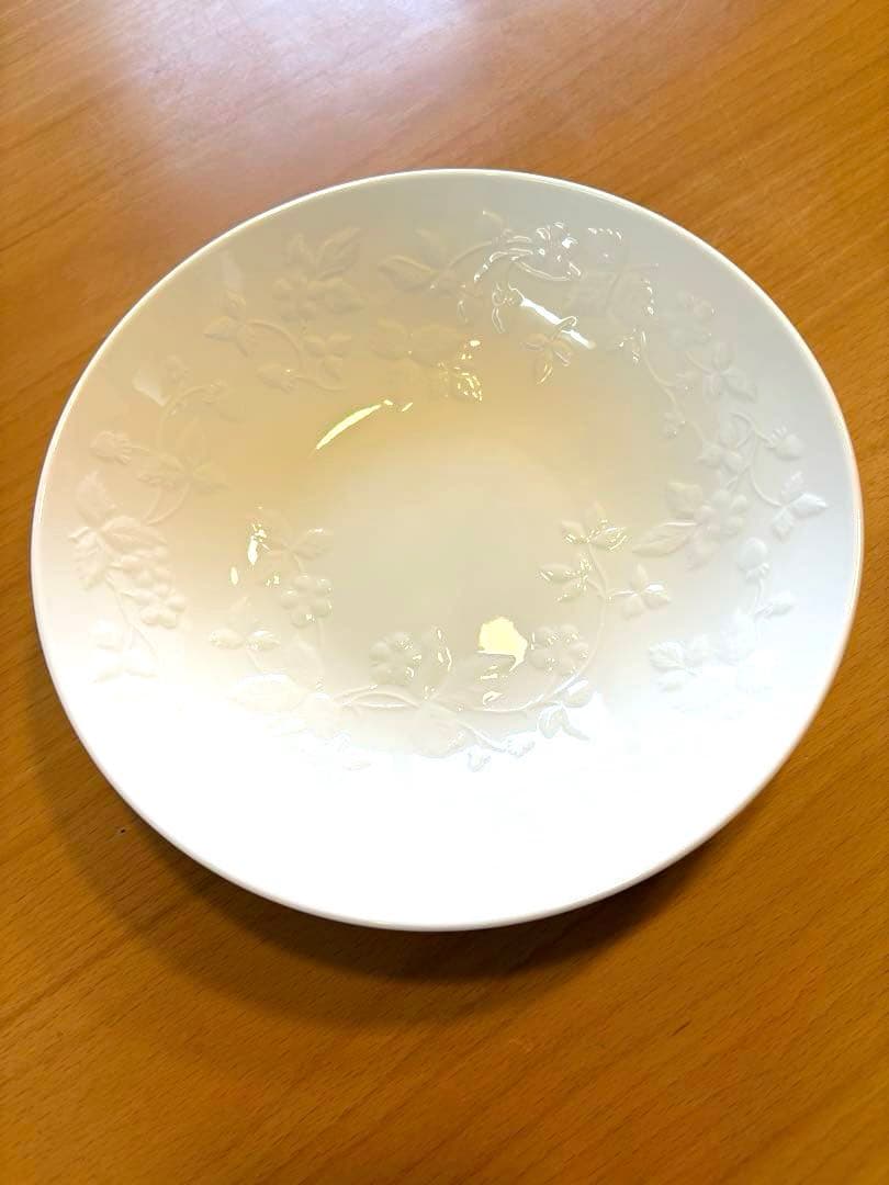  ワイルドストロベリーホワイト ボウル&マグカップ 4個セット
