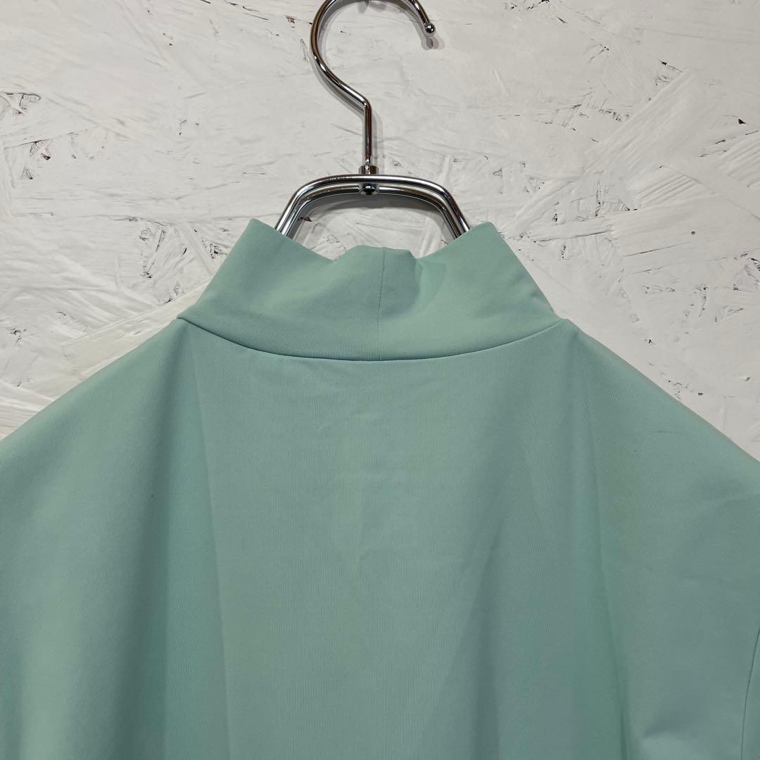 ゴルフウェア　新品タグ付【DESCENTE】ベアスムースモックネック半袖シャツL