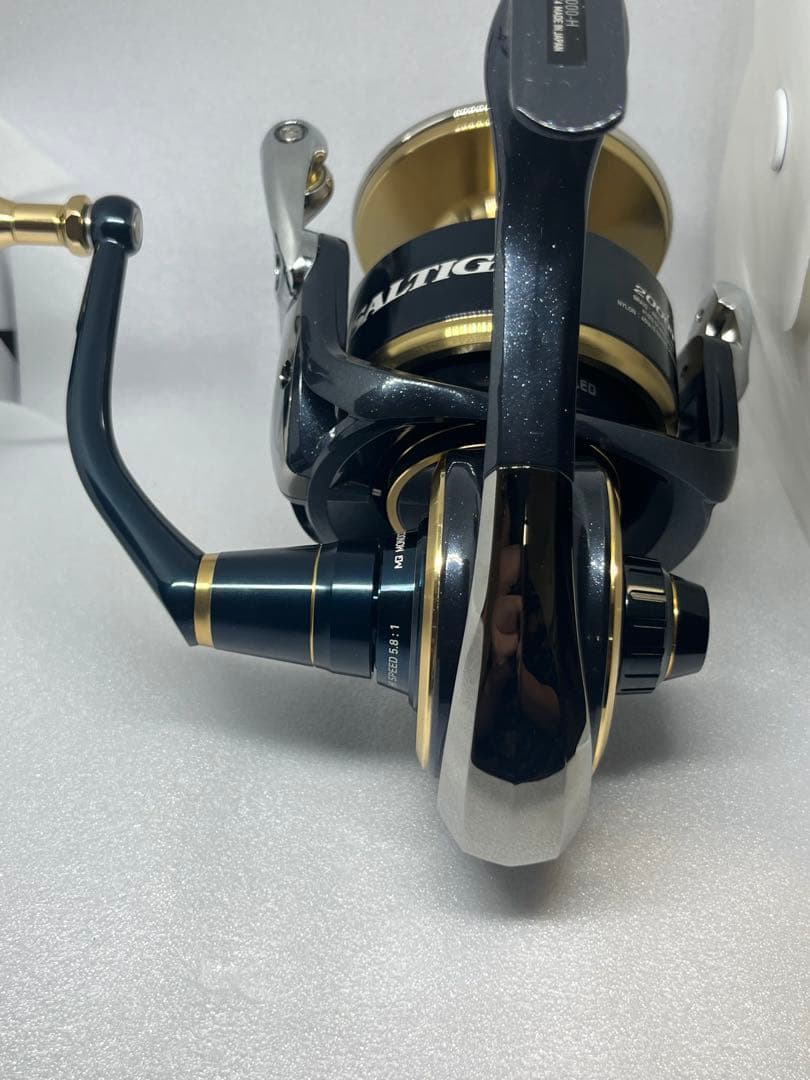 【新品未使用】DAIWA ダイワ20 SALTIGAソルティガ20000H