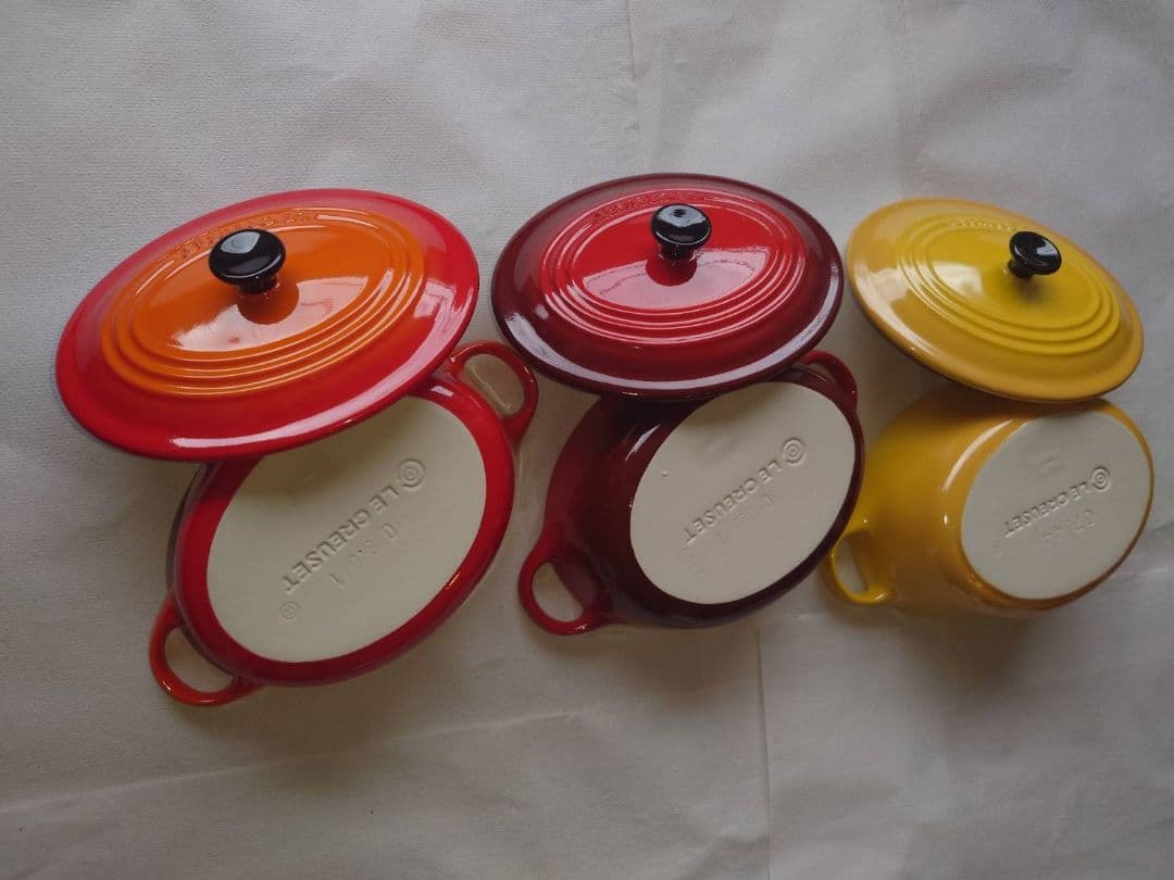 LE CREUSET 　ル・クルーゼ　ストーンウェア　ミニ　オーバル　ココット