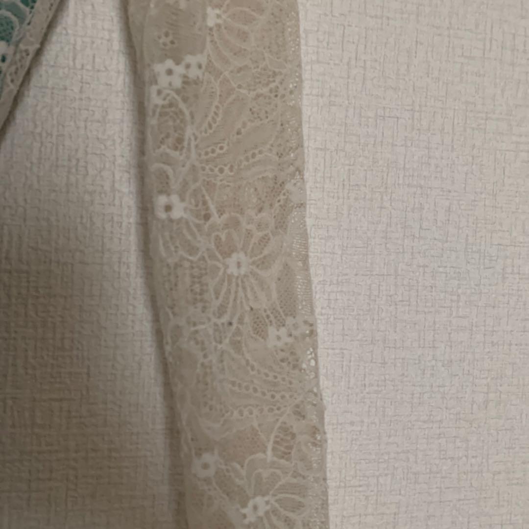 DellaLoMILANO デラロミラノ　M 緑とアイボリーのバレエレオタード