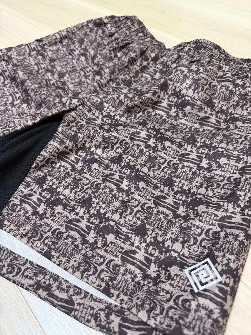 美品ELDORESO Cheptegei Shorts Mサイズ