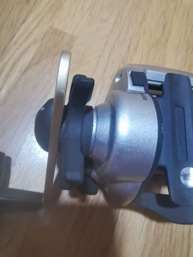 シマノ SHIMANO SLS 小船 1000
