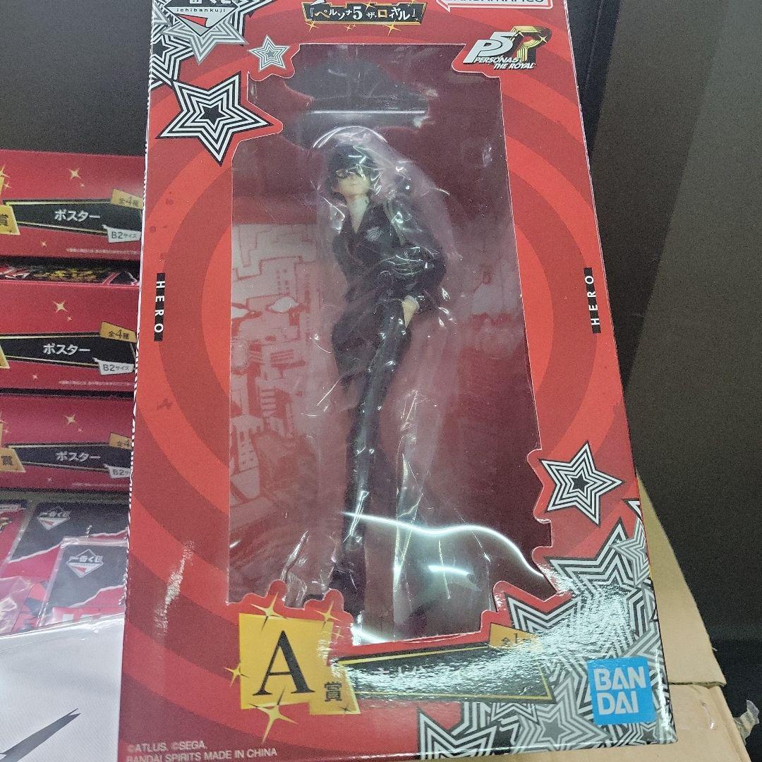 ペルソナ5　一番くじ　フィギュア