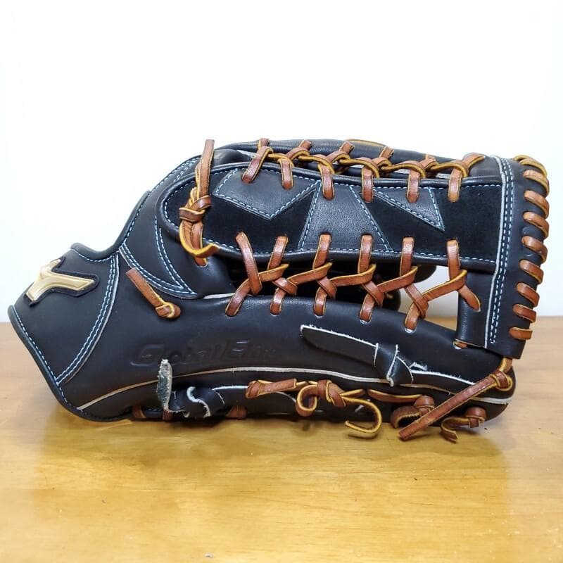 ミズノ MIZUNO グローバルエリート 梶谷ウェブ 美品 外野用 軟式グローブ