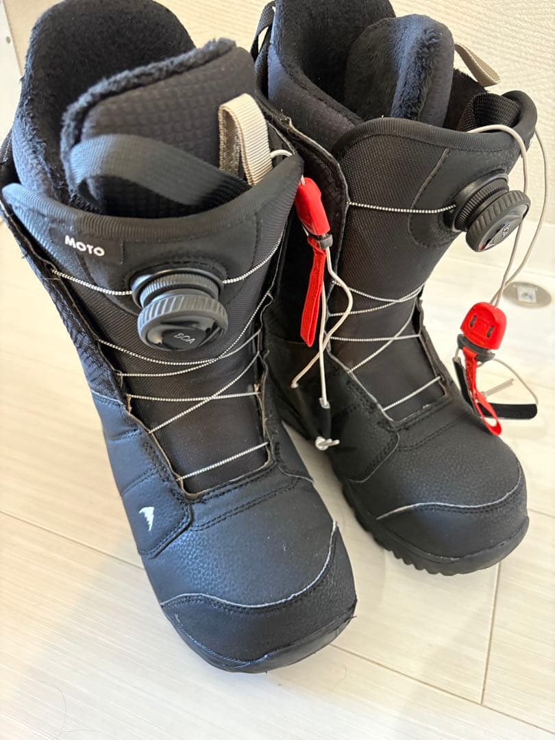 Yonjyu 　Burton MOTO スノーボードブーツ 男性用　25㎝