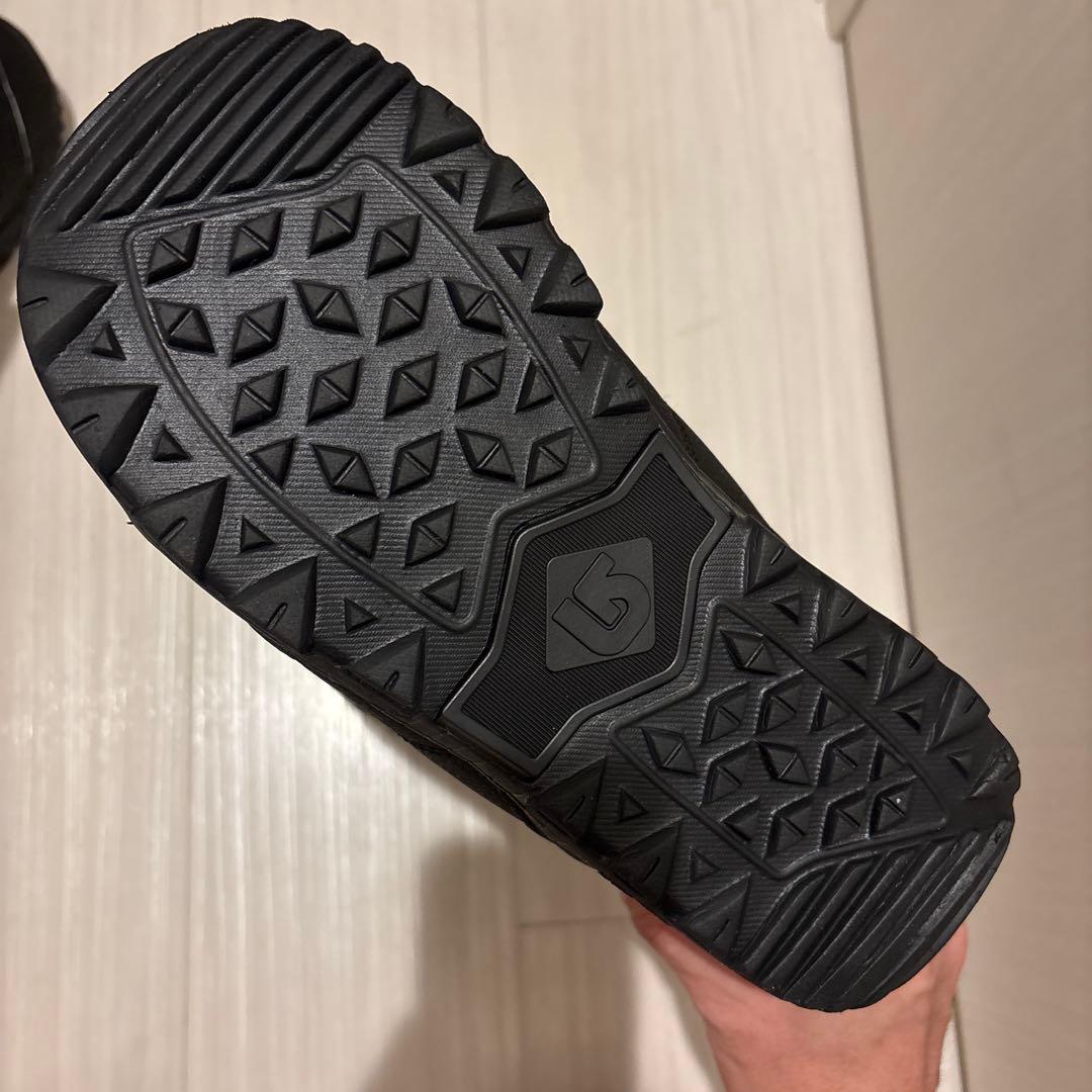 Yonjyu 　Burton MOTO スノーボードブーツ 男性用　25㎝