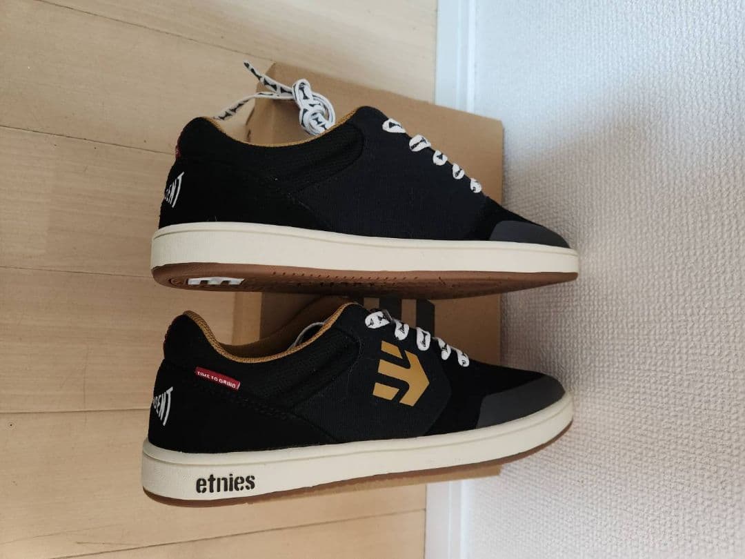 etniesスケートボードシューズkids MARANA×INDY24.0cm