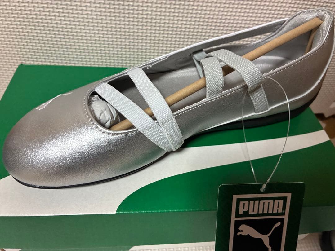 ［PUMA ］ウィメンズスピードキャットバレエシューズ新品未使用品　24.0