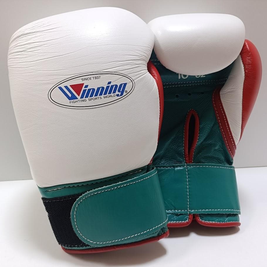 Winning ウイニング ボクシンググローブ 10oz CO-MS-300B