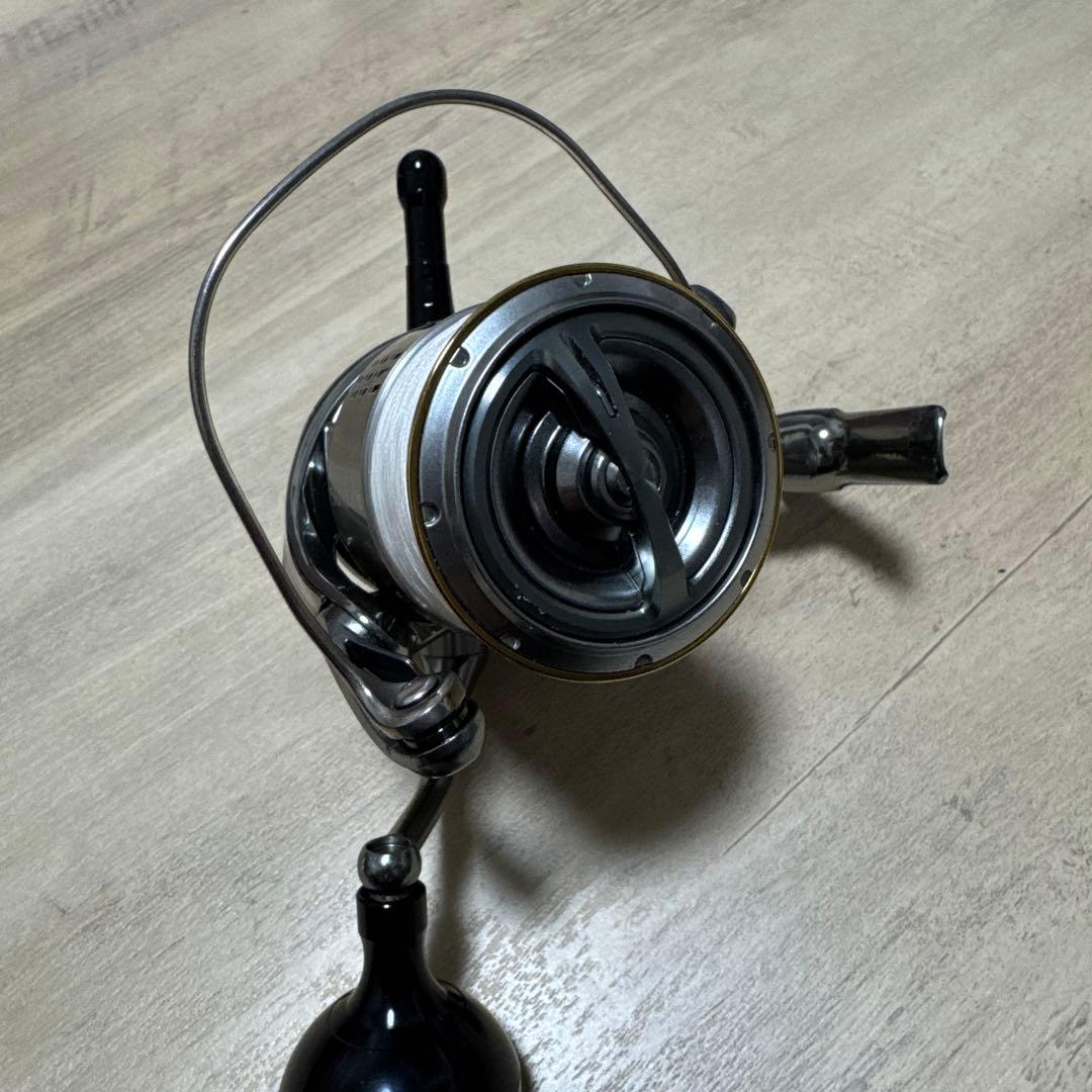 め太郎 SHIMANO 18 STELLA 4000MHG ゴメクサスノブ