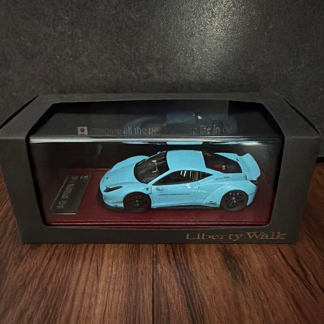 Liberty Walk Ferrari 458 ライトブルー 1/43 LB