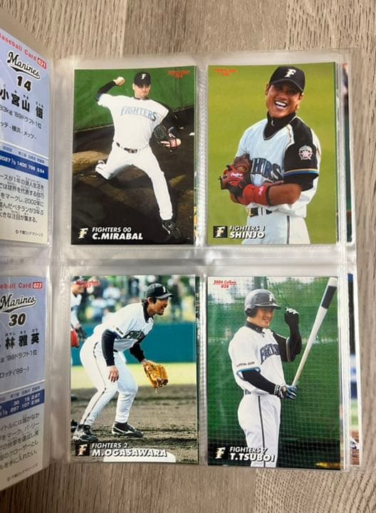 ⚾️プロ野球チップス専用カードホルダー2004年第1弾【美品】カード109枚‼️