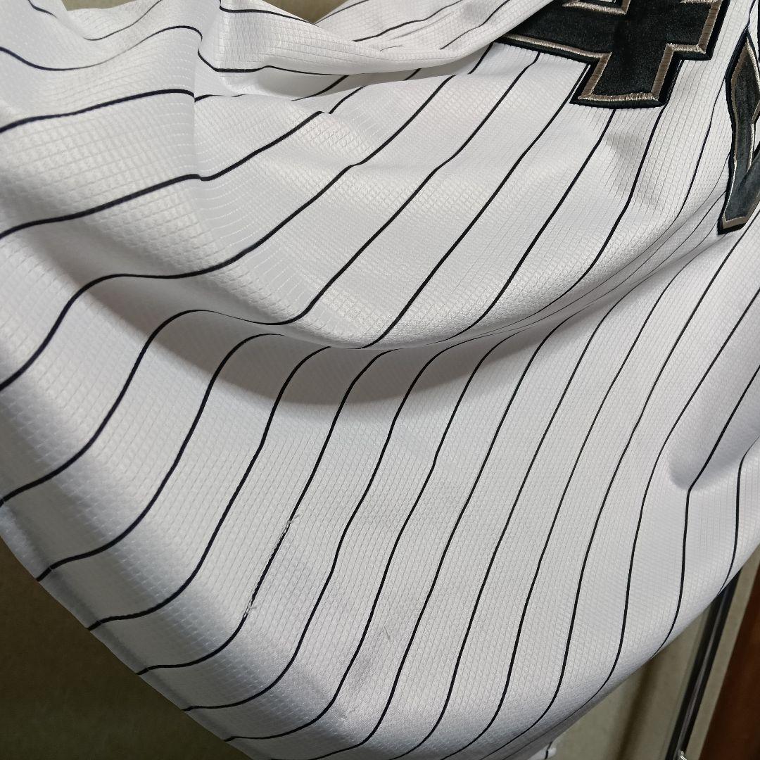 【極美品・希少】デサント製 千葉ロッテ チェン選手 ハイクオリティユニフォーム／