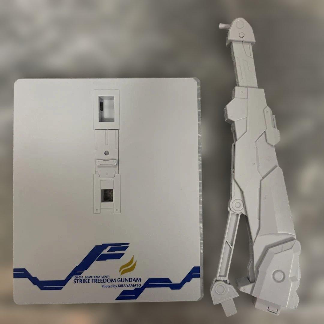 し*あ様 メタルビルド ストライクフリーダムガンダム+光の翼セット　開封品