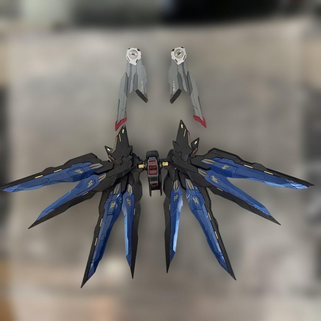 し*あ様 メタルビルド ストライクフリーダムガンダム+光の翼セット　開封品