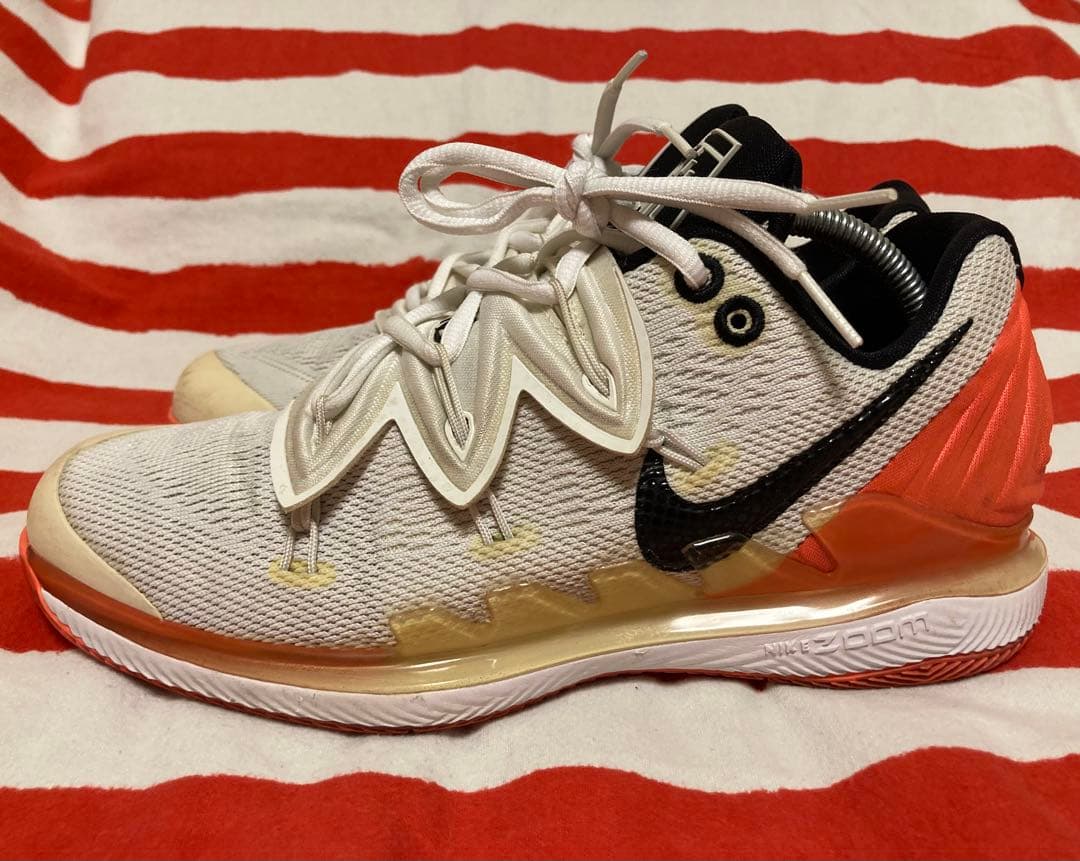 【NIKE】 Air Zoom Vapor X Kyrie 5