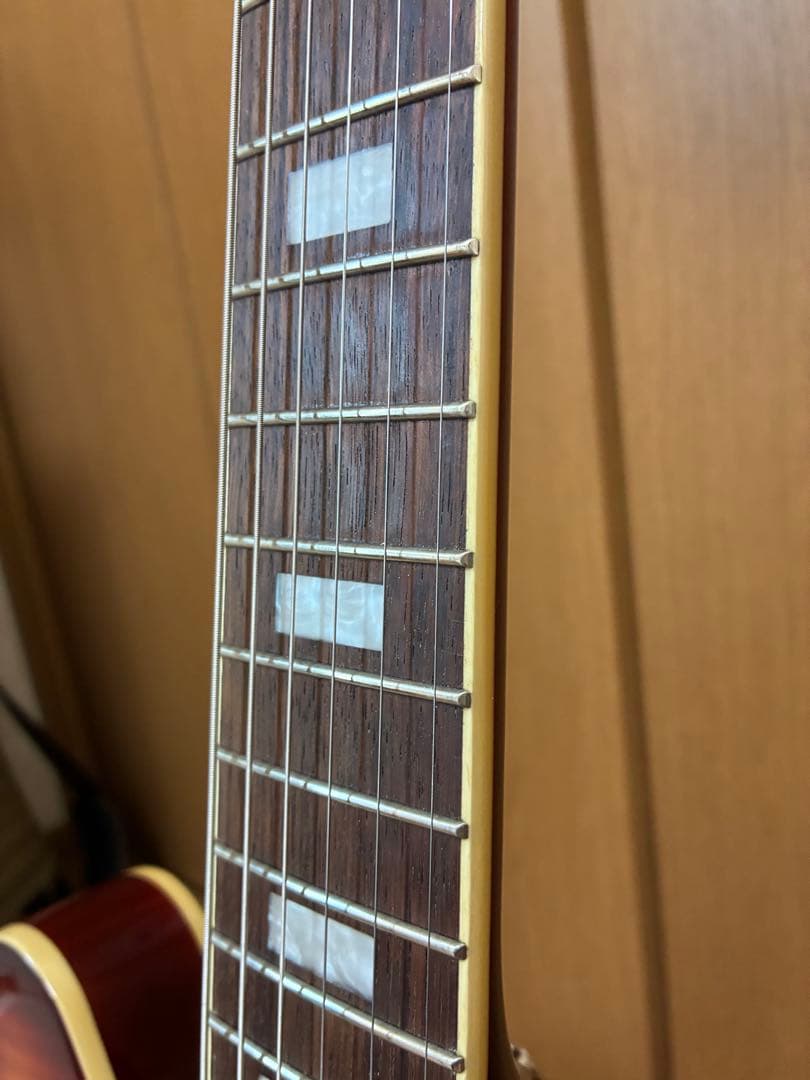 Epiphone ES-335 サンバースト　フィギュアード