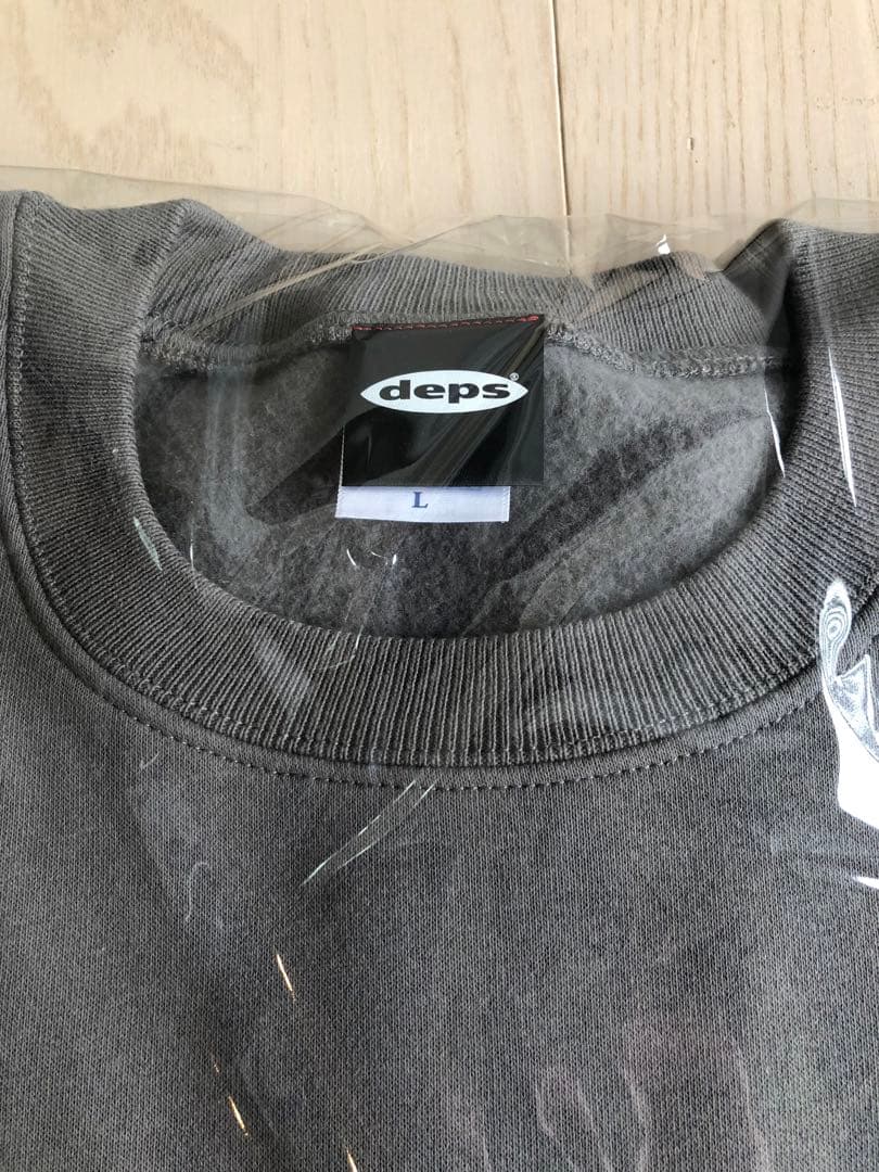 【新品未開封】DEPS HUGE LOGO SWEAT CEMENT デプス